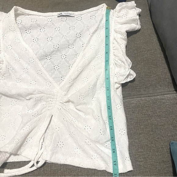 ZARA Embroidered Women’s Eyelet Crop Top in White Size Large - Picture 10 of 11